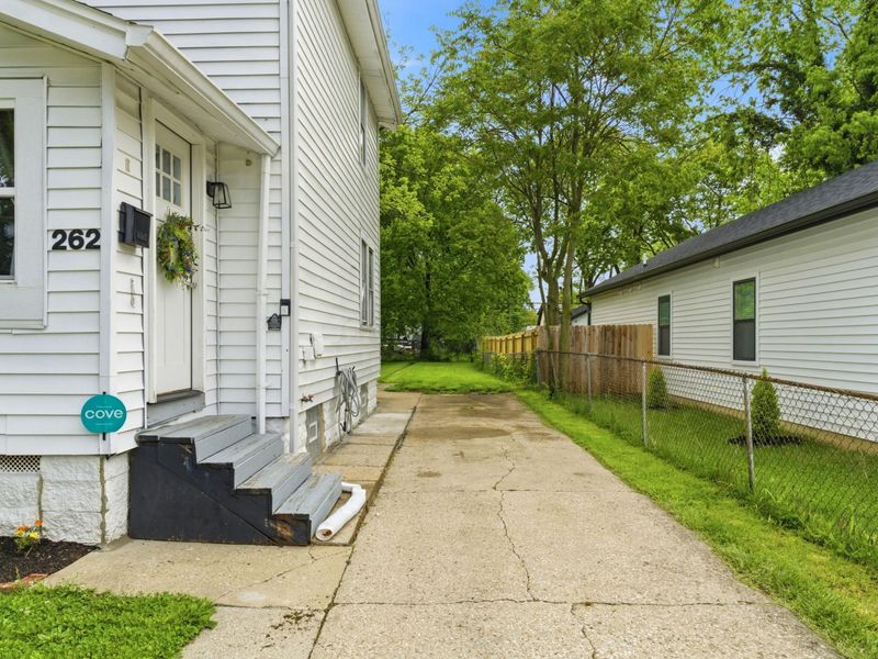 262 Lechner Avenue, Columbus, OH 43223 Photo 2