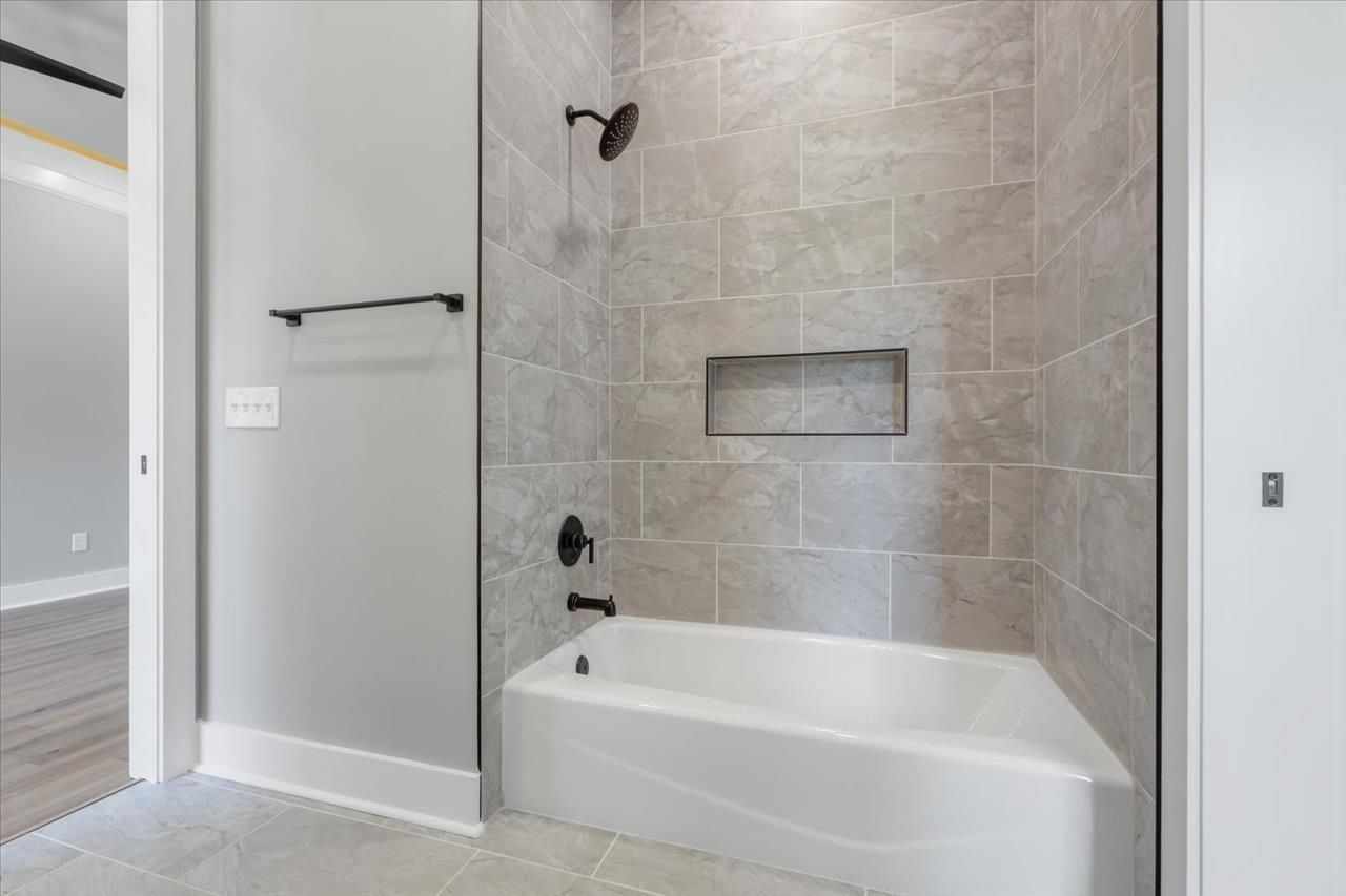 275 S Franklin Boulevard , Unit 6, Tallahassee, FL 32301 Photo
