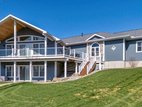 1693 Manchester Way, Gladwin, MI 48624