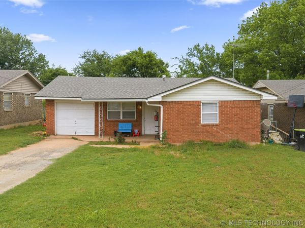 724 N Canadian , Purcell, OK 73080