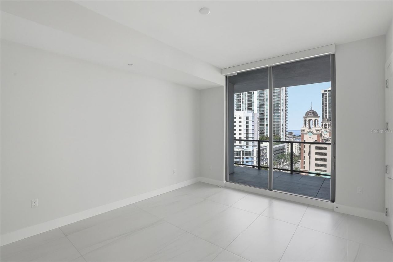 275 1st Avenue S, Unit 1003, Saint Petersburg, FL 33701 Photo