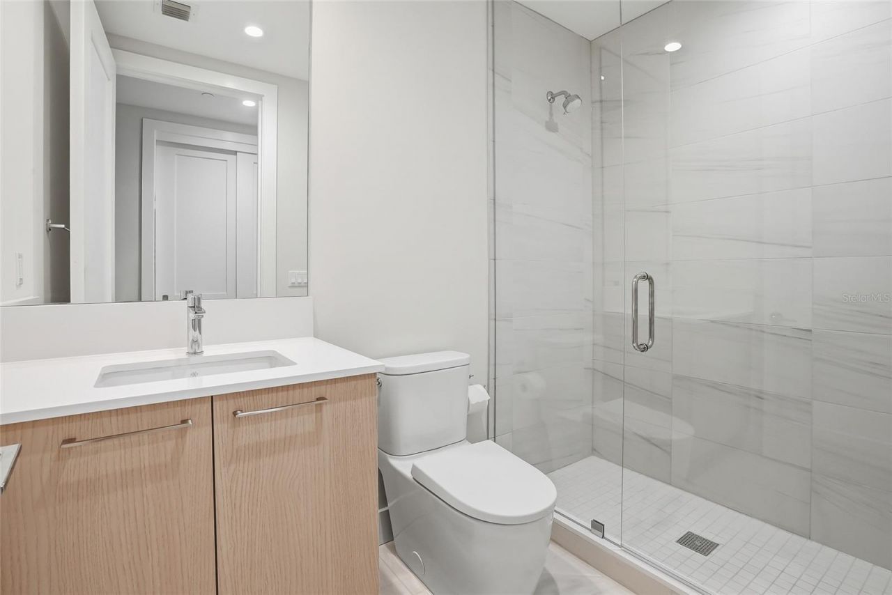 275 1st Avenue S, Unit 1003, Saint Petersburg, FL 33701 Photo