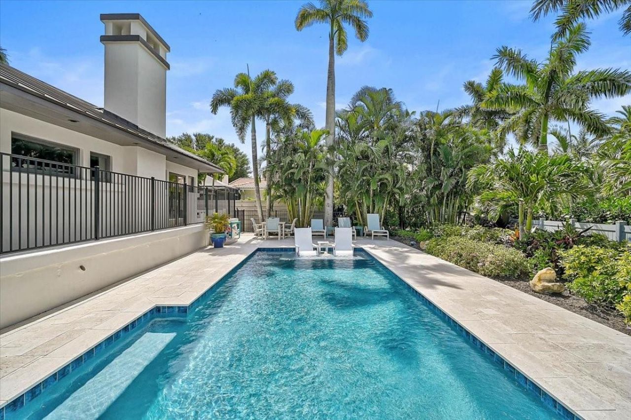 627 Owl Way, Sarasota, FL 34236 Photo