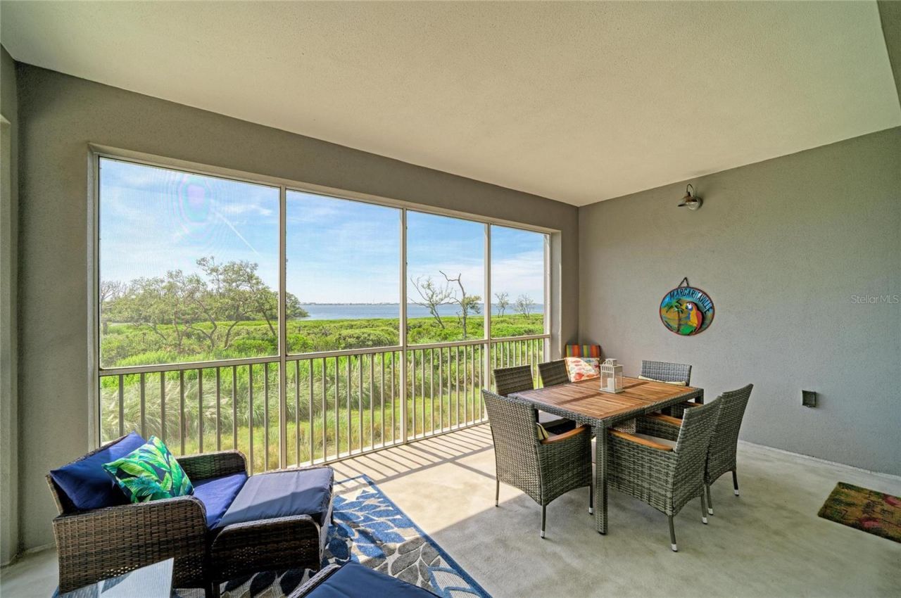 392 Aruba Circle , Unit 102, Bradenton, FL 34209 Photo