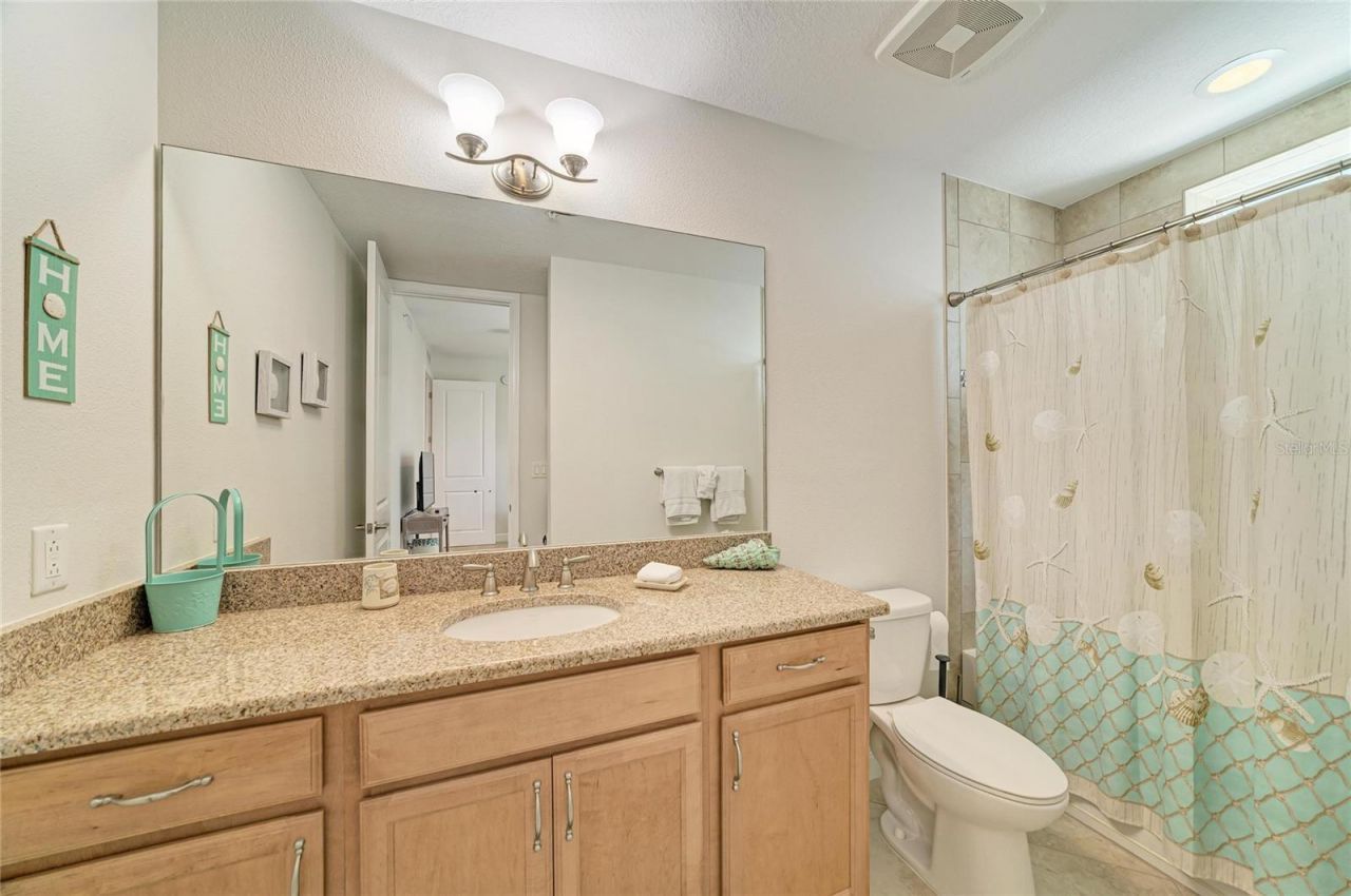 392 Aruba Circle , Unit 102, Bradenton, FL 34209 Photo