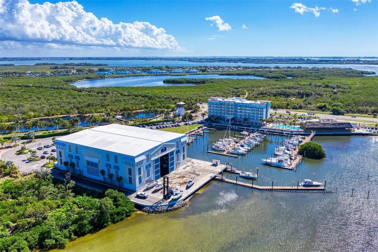 392 Aruba Circle , Unit 102, Bradenton, FL 34209 Photo