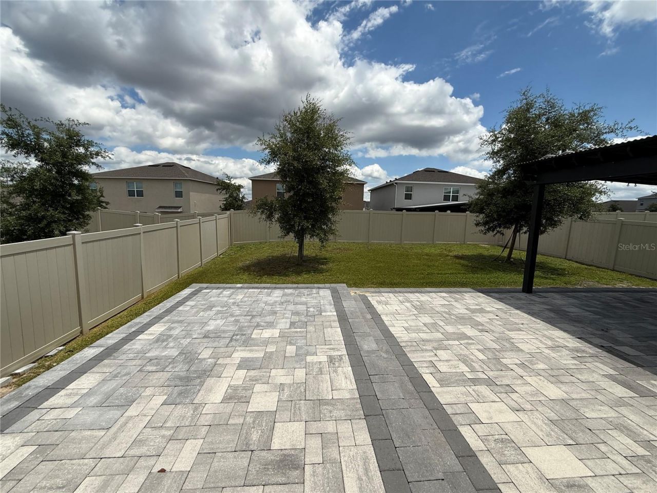 2029 Maple Ridge Drive , Zellwood, FL 32798 Photo