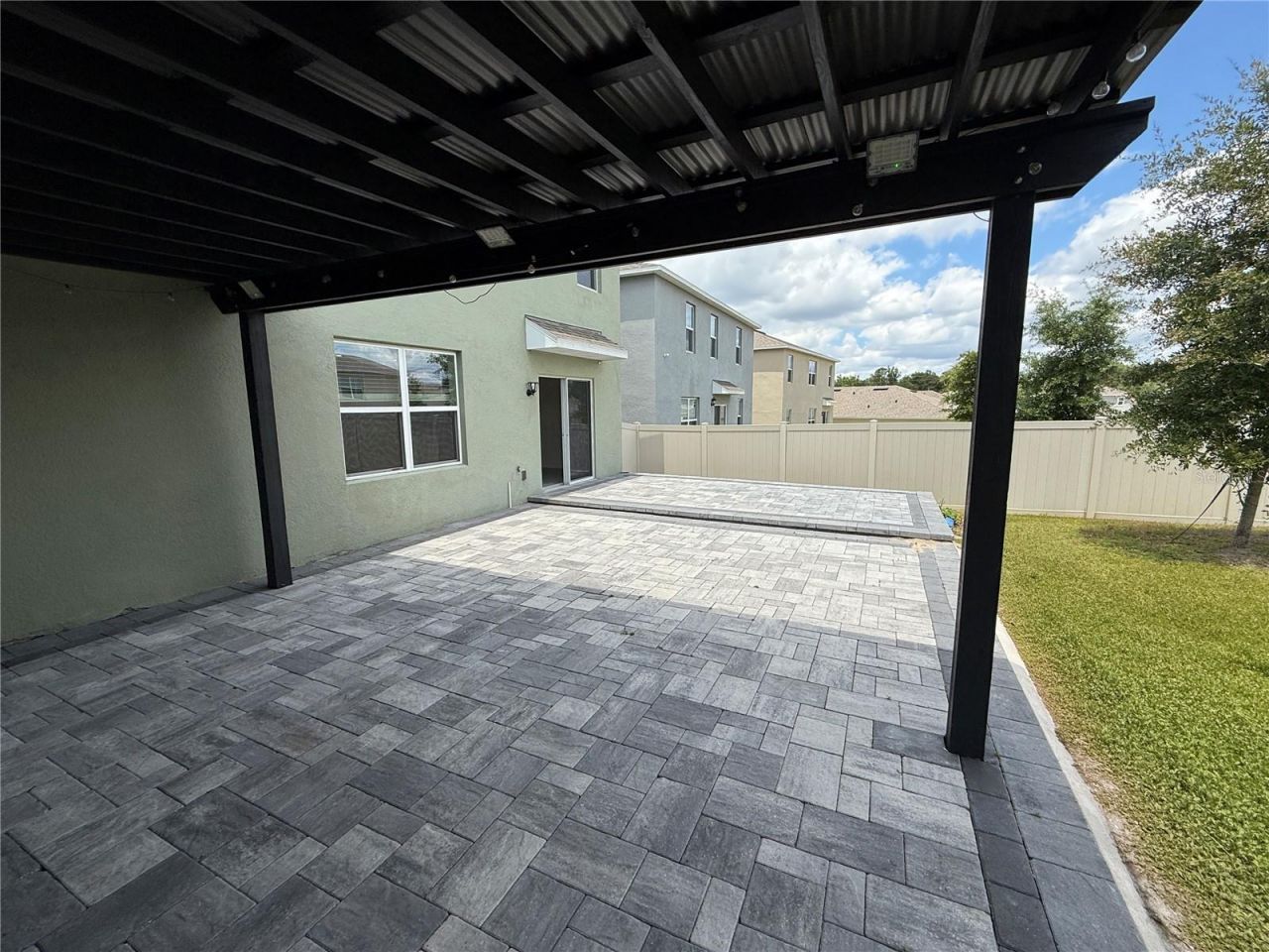 2029 Maple Ridge Drive , Zellwood, FL 32798 Photo