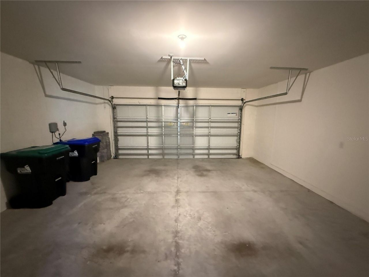 2029 Maple Ridge Drive , Zellwood, FL 32798 Photo