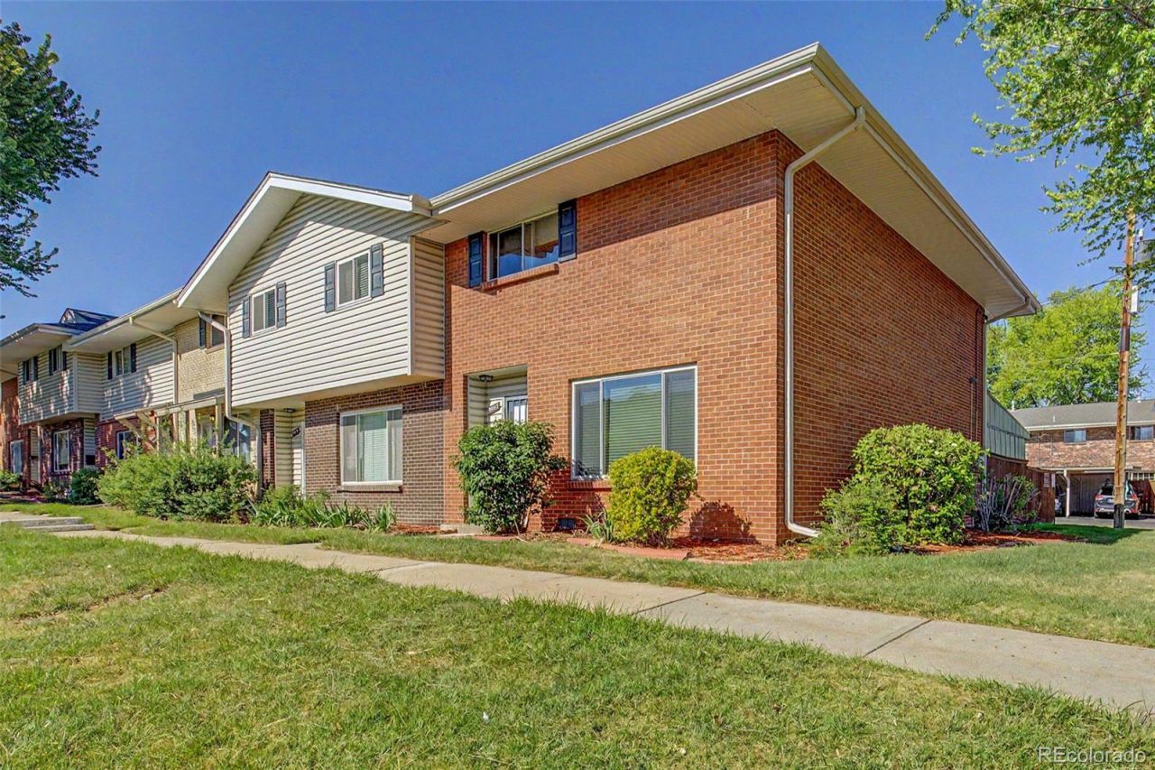 9002 E Mansfield Avenue, Denver, CO 80237 Main Photo