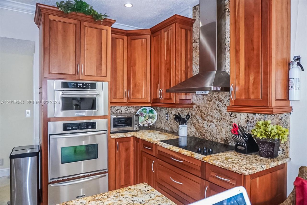 6864 Sugarloaf Key St , Lake Worth, FL 33467 Photo