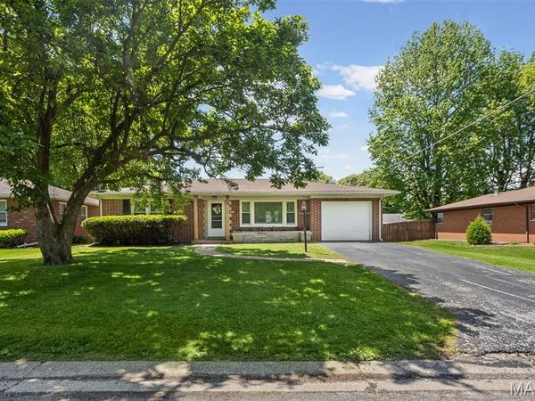 507 N 44th Street, Belleville, IL 62226