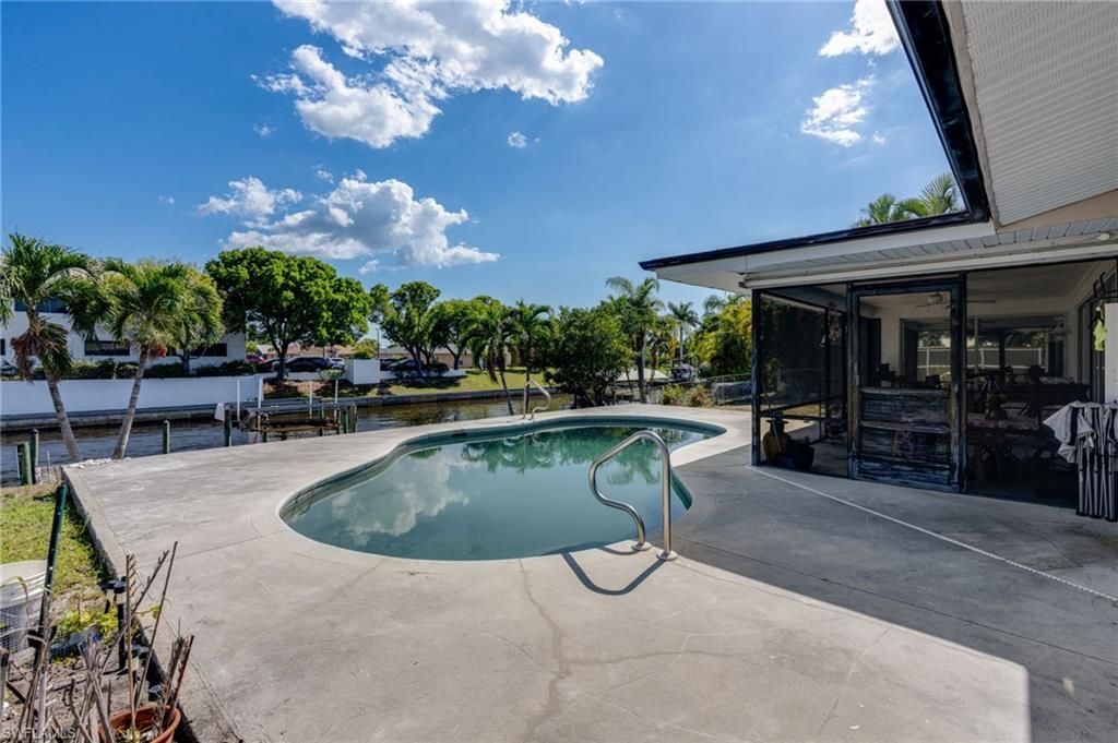 1522 Shelby Pkwy, Cape Coral, FL 33904 Photo