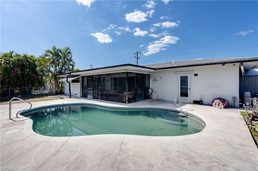 1522 Shelby Pkwy, Cape Coral, FL 33904 Photo