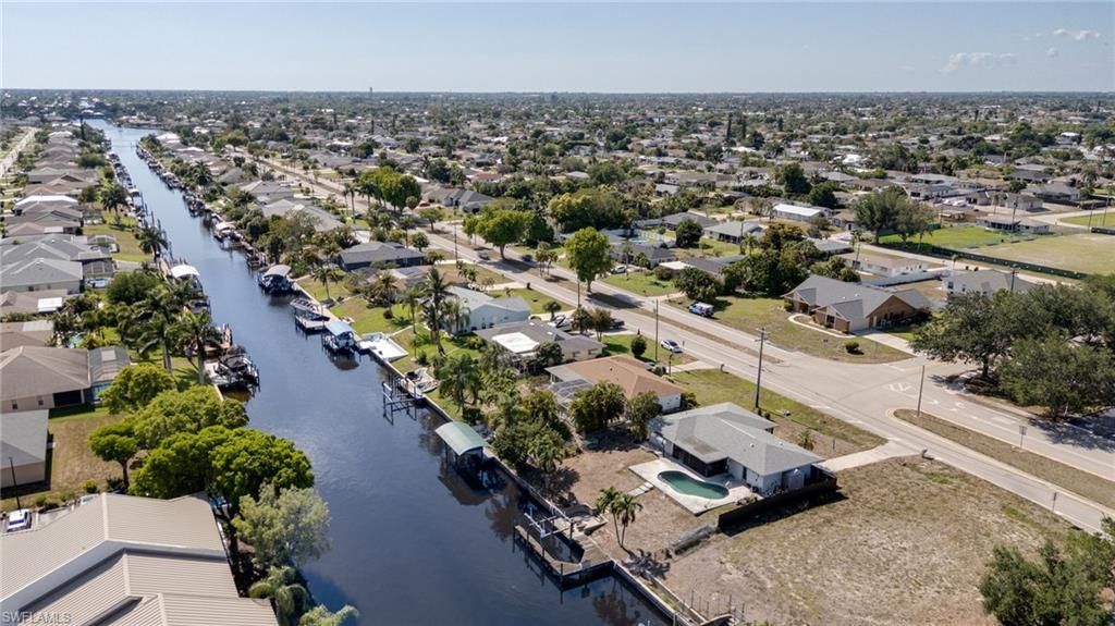 1522 Shelby Pkwy, Cape Coral, FL 33904 Photo