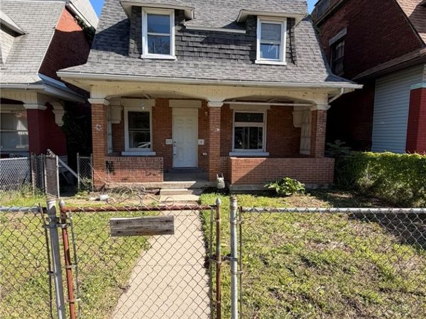 215 Moore Ave, Pittsburgh, PA 15210