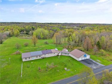 17563 County Route 90, Mannsville, NY 13661