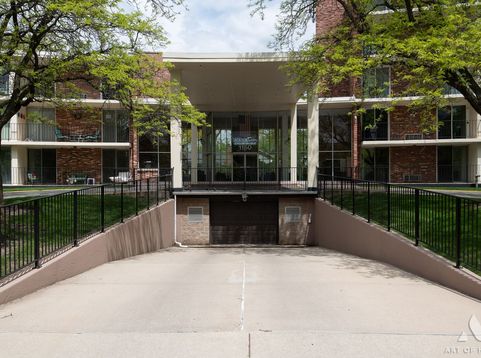 Main Photo