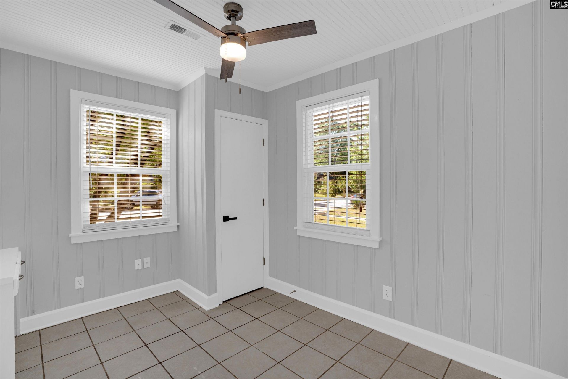 1129 Woodrow Street  Photo 6