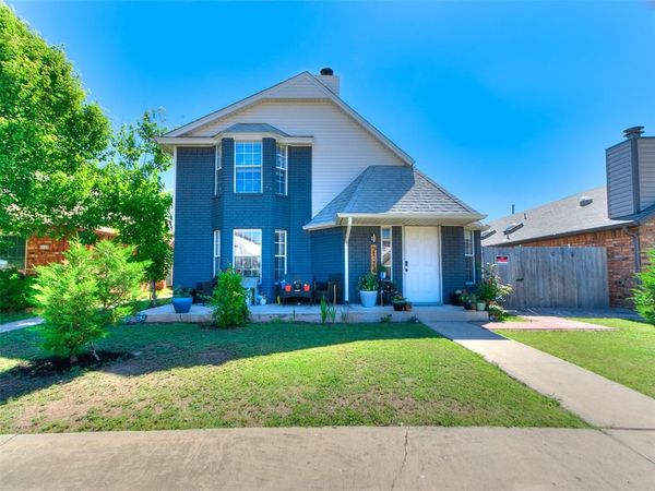 2114 Westmore Drive, Moore, OK 73170