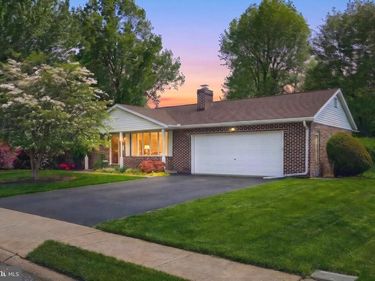 1970 HAMPTON ROAD, YORK, PA 17408