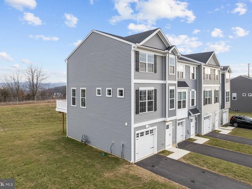 2027 Terrace View Lane, Mechanicsburg, PA 17055 Main Photo