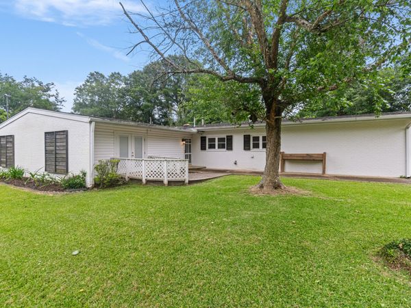 2902 Williamsburg Rd., Hattiesburg, MS 39401