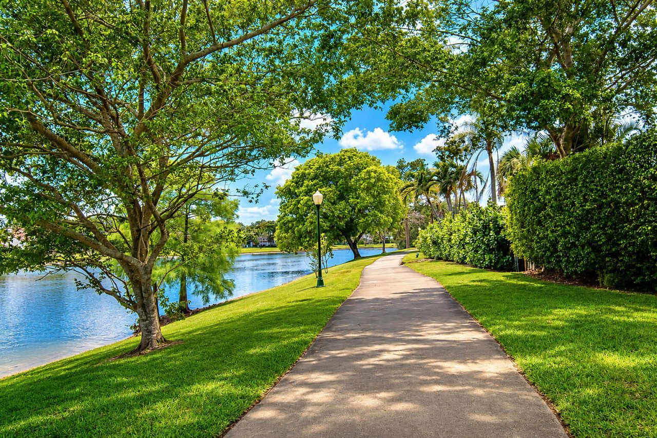 6458 Pond Apple Road, Boca Raton, FL 33433 Photo