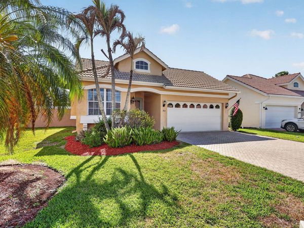 705 SW Andros Cove, Port St. Lucie, FL 34986
