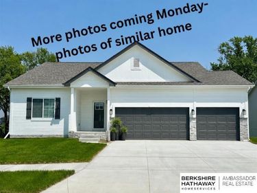 21101 Drexel Street , Elkhorn, NE 68022