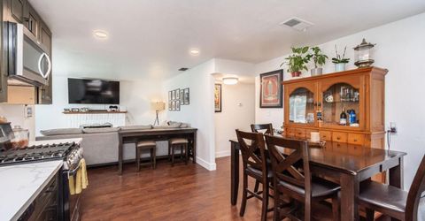 2808 16th Ave, Sacramento, CA 95820 Photo