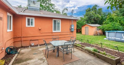 2808 16th Ave, Sacramento, CA 95820 Photo
