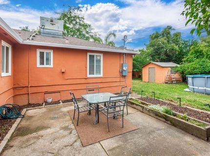 2808 16th Ave, Sacramento, CA 95820 Photo