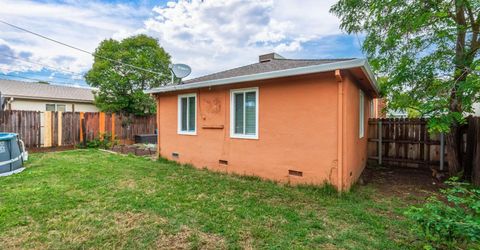 2808 16th Ave, Sacramento, CA 95820 Photo
