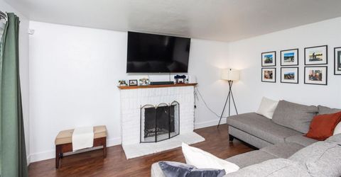2808 16th Ave, Sacramento, CA 95820 Photo