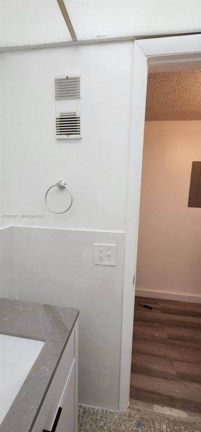 6930 Miami Gardens Dr, Unit 1-512A, Hialeah, FL 33015 Photo