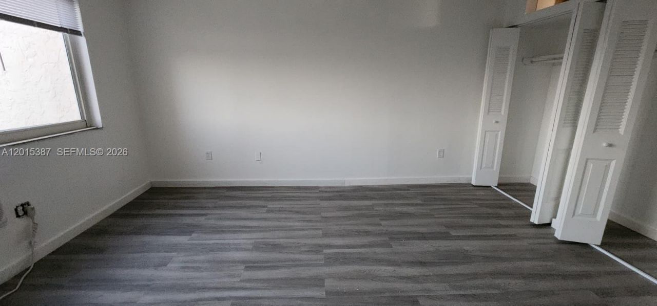 6930 Miami Gardens Dr, Unit 1-512A, Hialeah, FL 33015 Photo