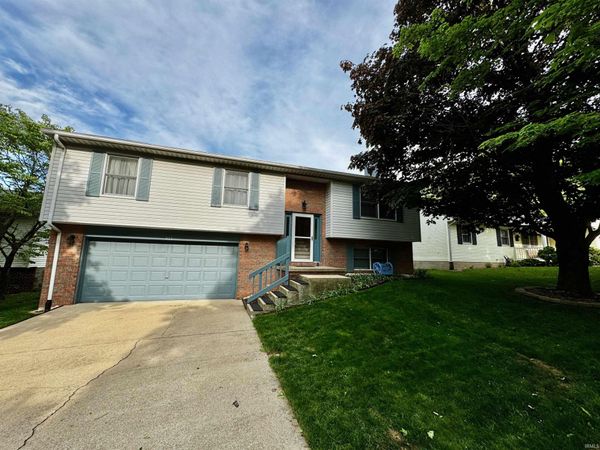 815 S Winridge Court, Bloomington, IN 47403