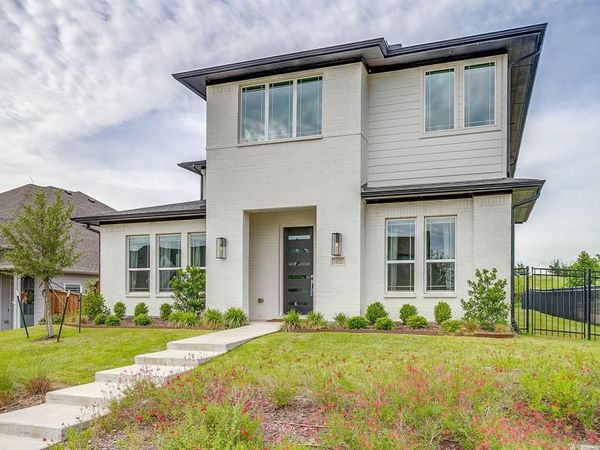 14325 Walsh Avenue, Fort Worth, TX 76008