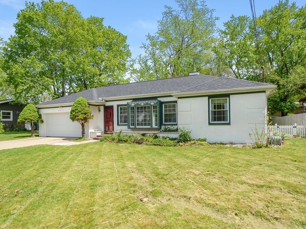 6817 Rothbury Street, Portage, MI 49024