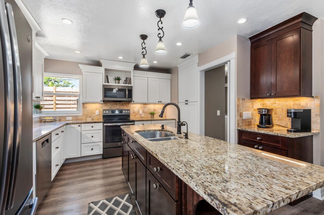 2352 Palm Terrace, Sarasota, FL 34231 Photo