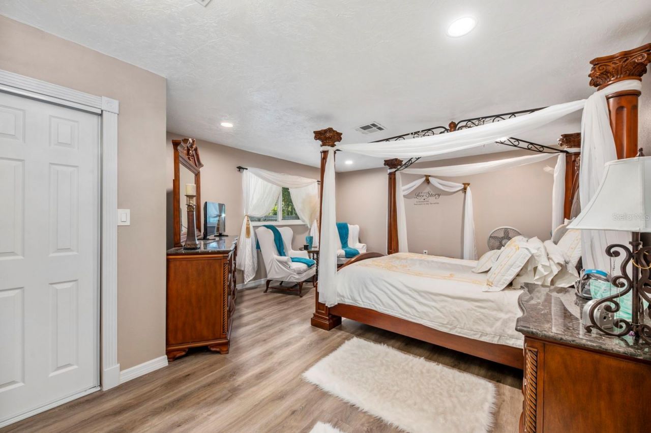 2352 Palm Terrace, Sarasota, FL 34231 Photo
