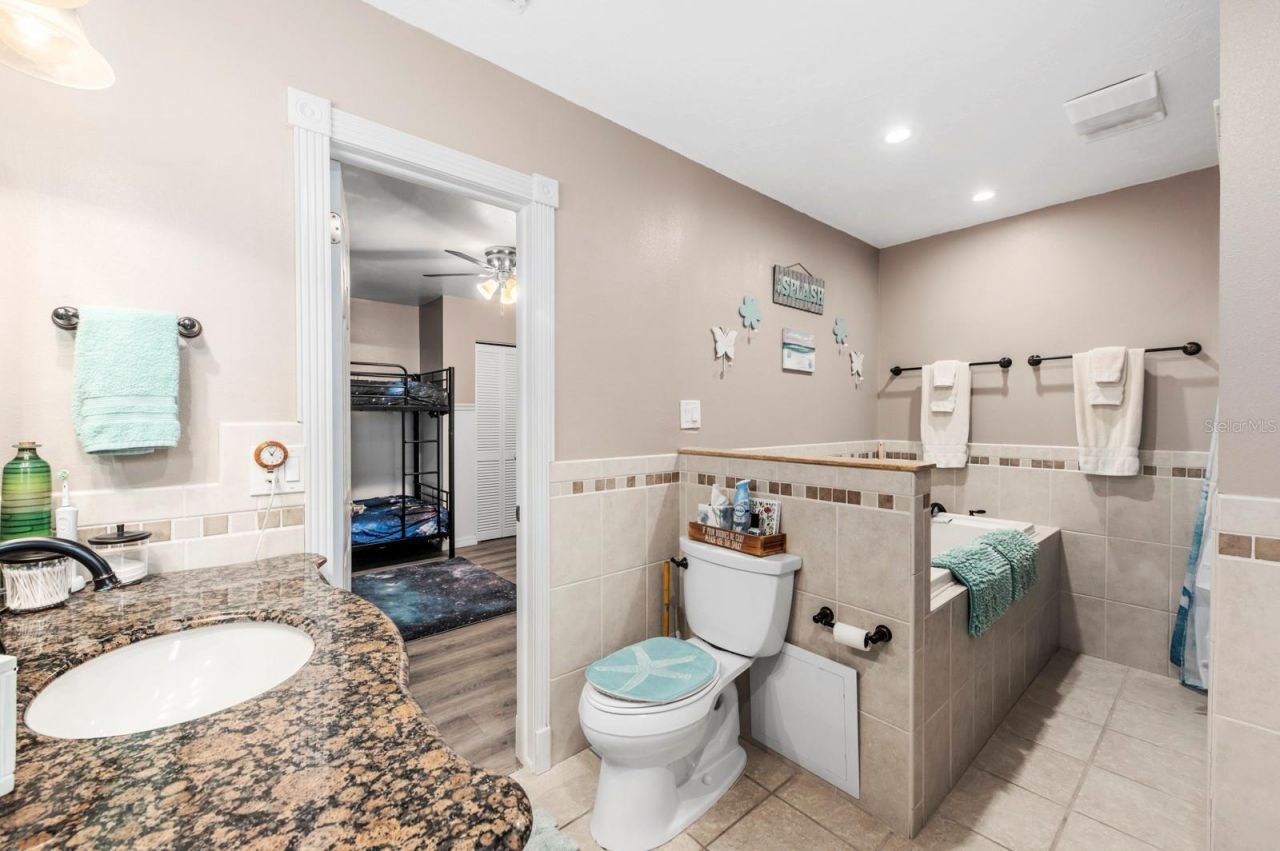 2352 Palm Terrace, Sarasota, FL 34231 Photo