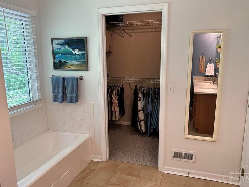 7562 Hidden Trace Drive, West Chester, OH 45069 Photo 19