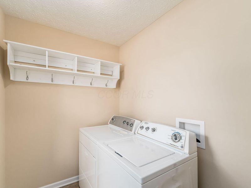5668 Caledonia Drive, Westerville, OH 43081 Photo 10