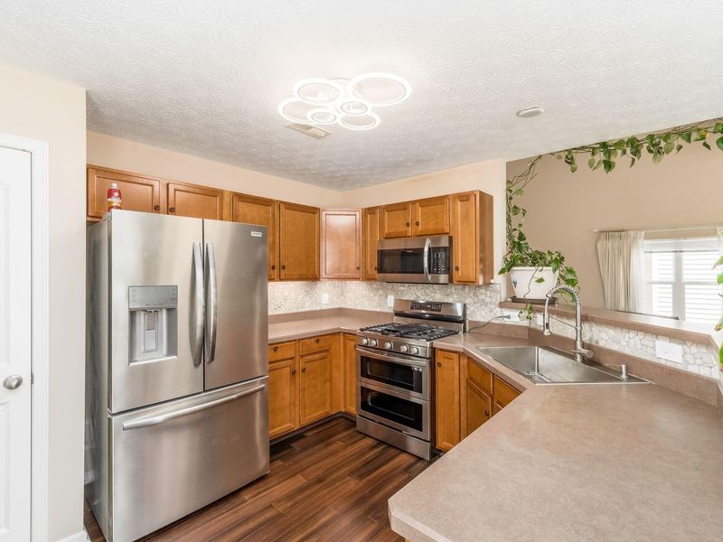 5668 Caledonia Drive, Westerville, OH 43081 Photo 12