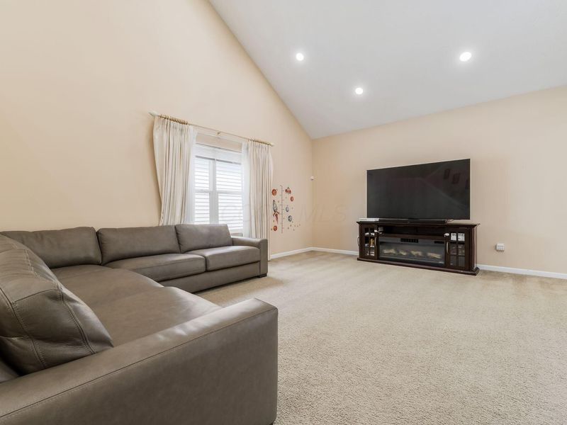 5668 Caledonia Drive, Westerville, OH 43081 Photo 26