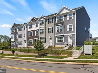 27 OVERSHOT LANE, GETTYSBURG, PA 17325