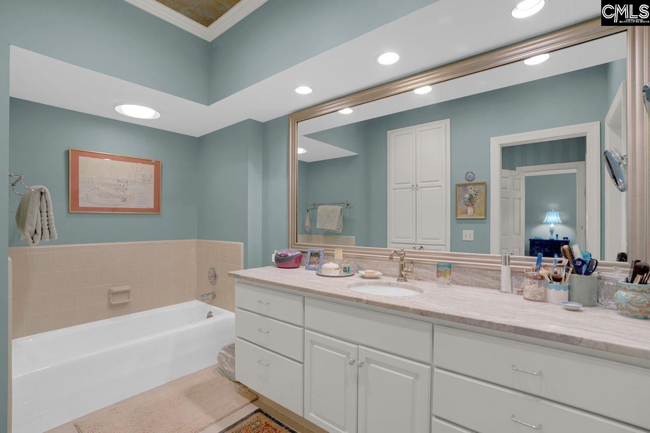 33 Lakeview Circle  Photo 35