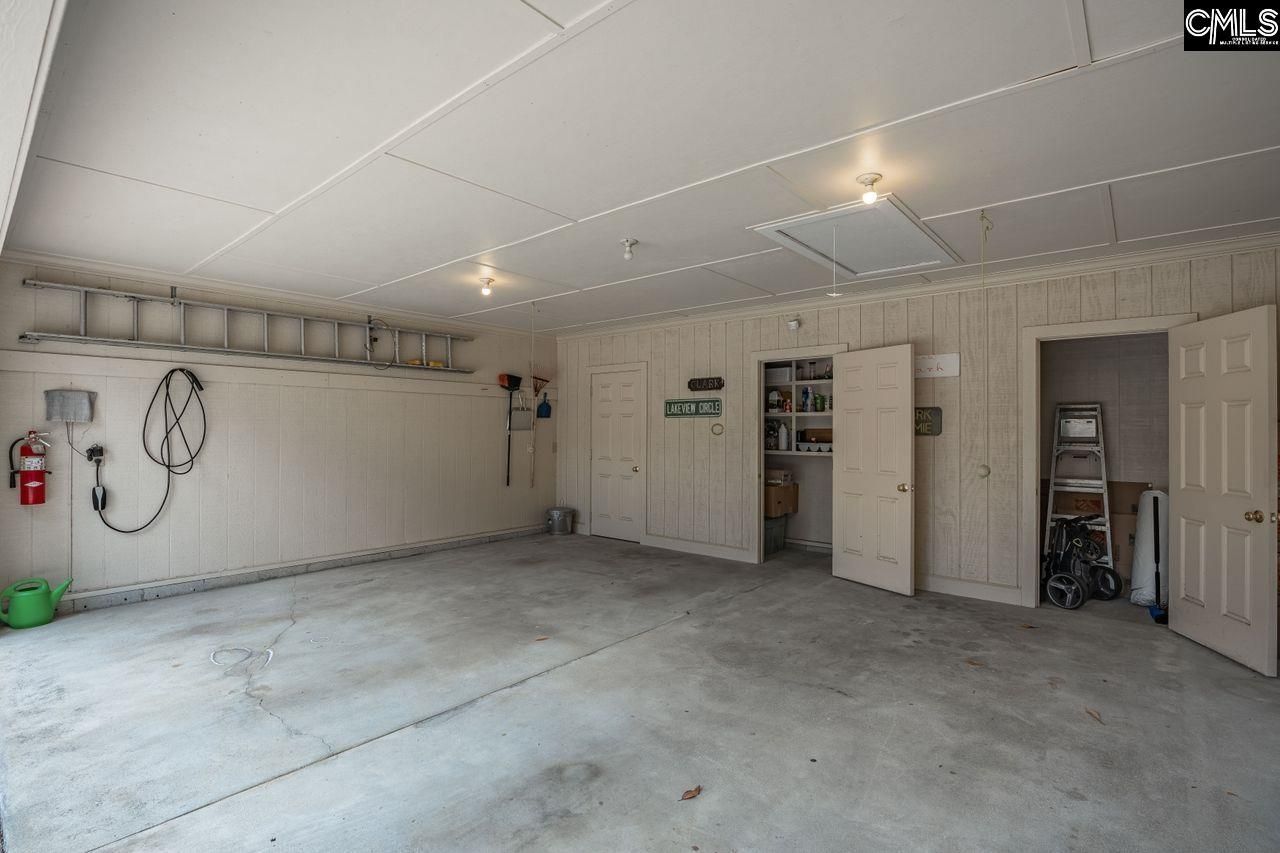 33 Lakeview Circle  Photo 53